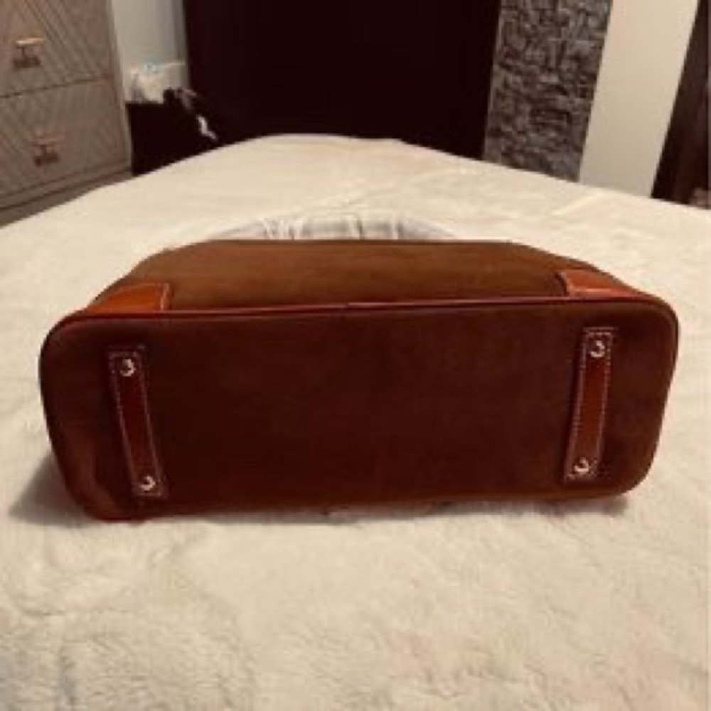 Dooney and Bourke NEW suede bag - Picture 3 of 5
